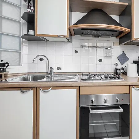 Apartment Realkasa Carracci