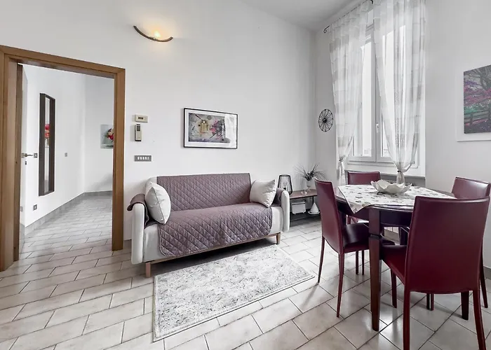 Realkasa Carracci 아파트 *